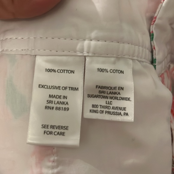 ⭐️Bogo⭐️ Lilly Pulitzer Sz 00 Callahan short flamingo design - Picture 10 of 11